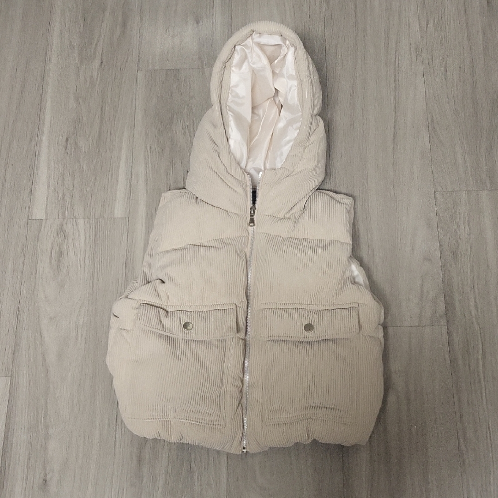 iris Cream Corduroy Puffer Vest with Hood